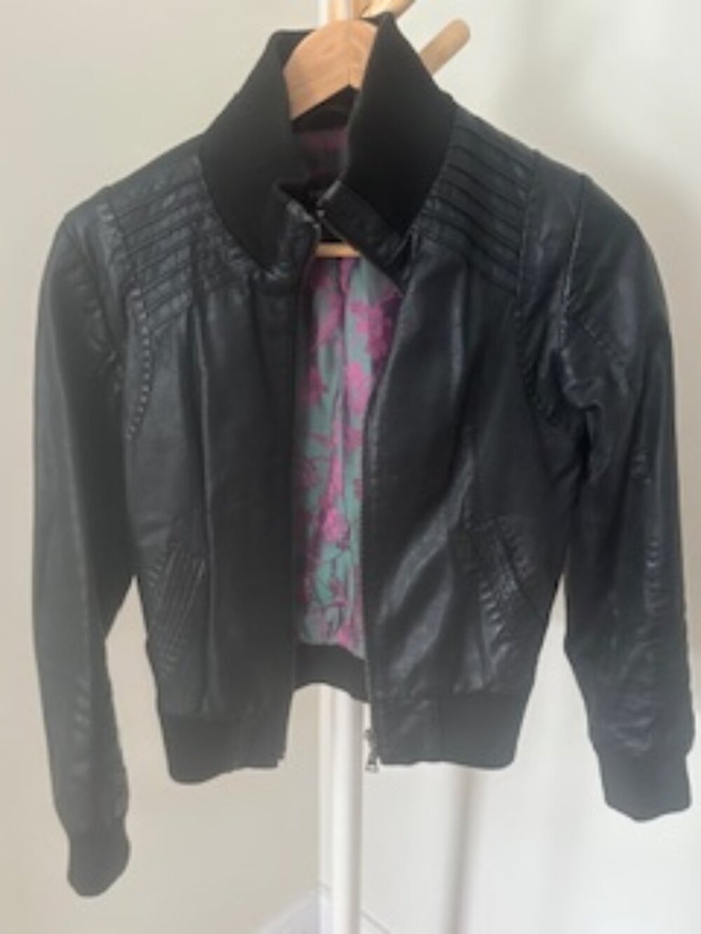 DANIER Black Leather Vintage Bomber 2XS Jacket